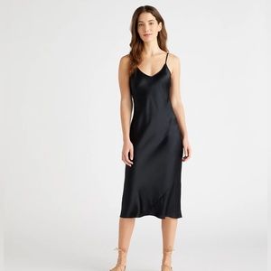 Quince 100% silk black midi slip dress size small